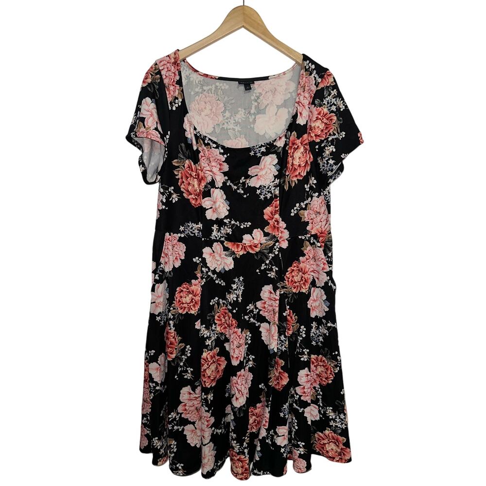 Black with Pink Flowers Floral Torrid Summer Dress Plus Size 2X Flattering